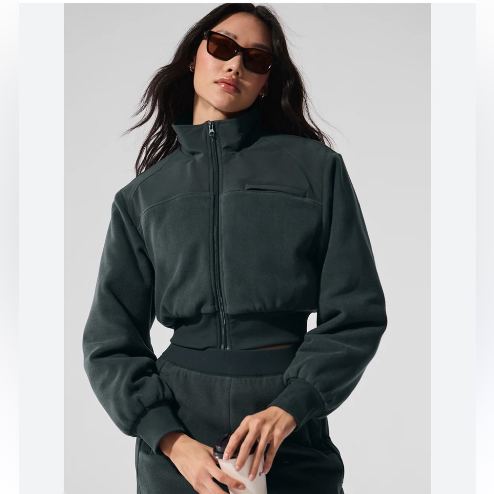 ALO Yoga Cropped Zip-Up Jacket